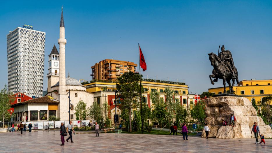Popullsia e Tiranës është tkurrur me 29 mijë banorë në dekadën e fundit